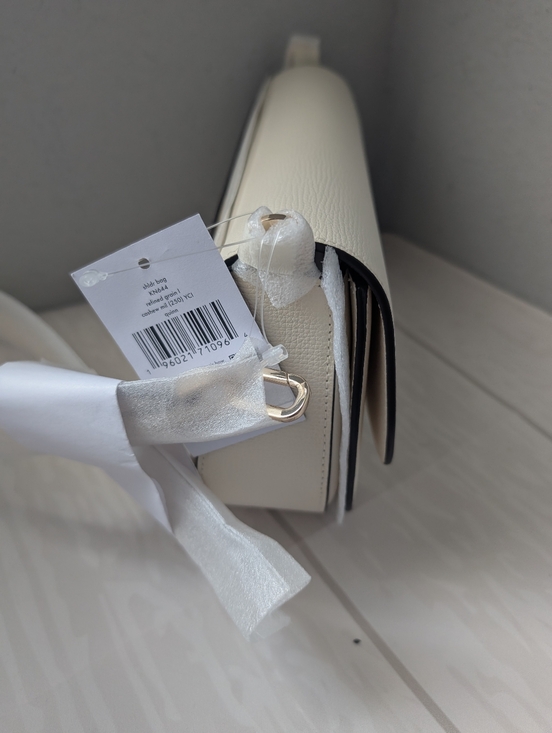 NWT Kate Spade KN644 Quinn Refined Leather Shoulder Bag In Cashew Milk - Picture 3 of 4